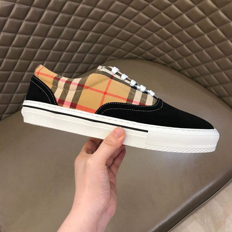 Burberry Wilson Sneaker