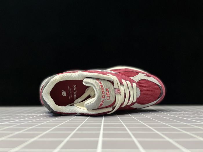 New Balance 990