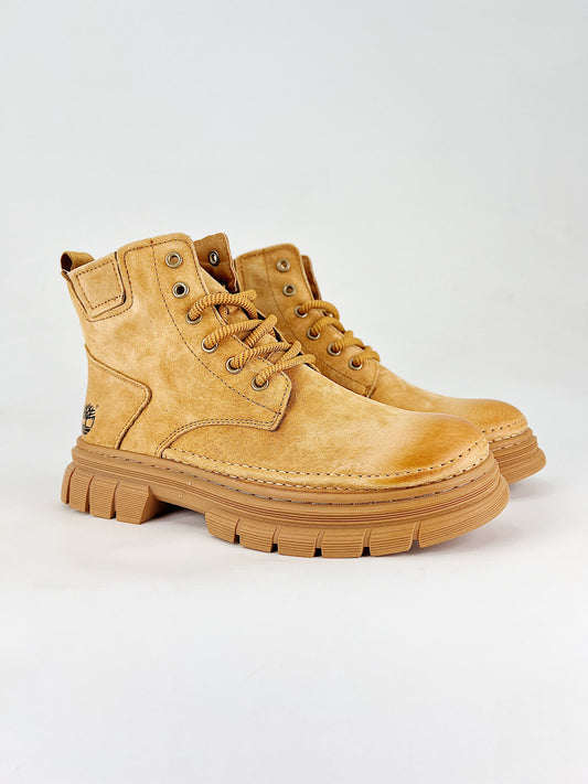 Timberland Premium Chukka Boots