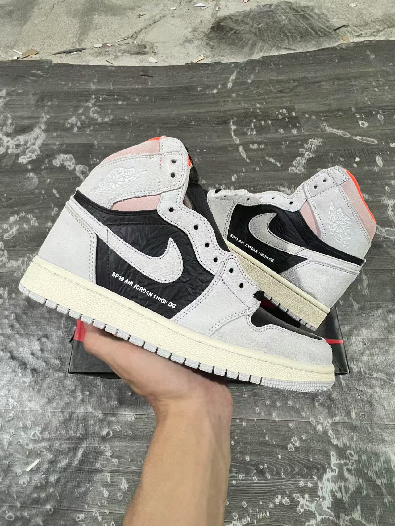 Air Jordan 1