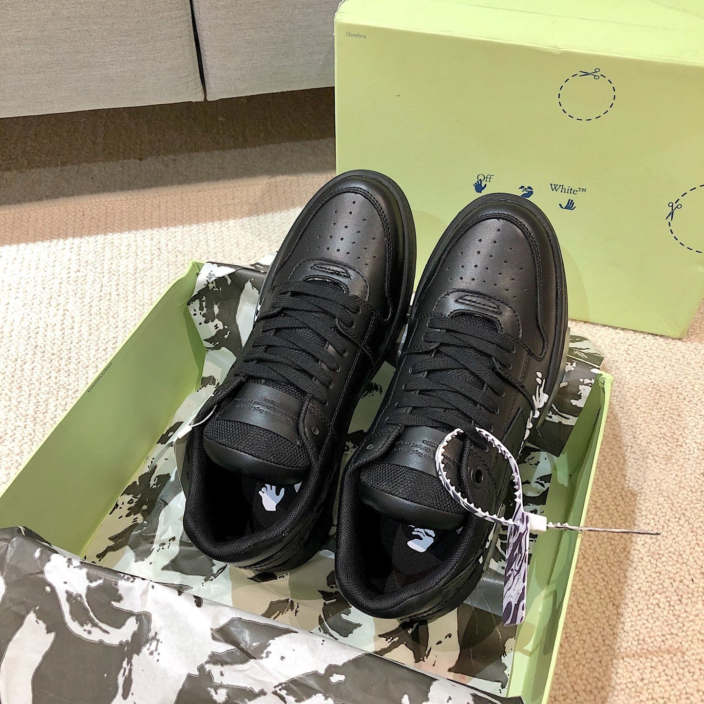 Off-White™ Out Of Office