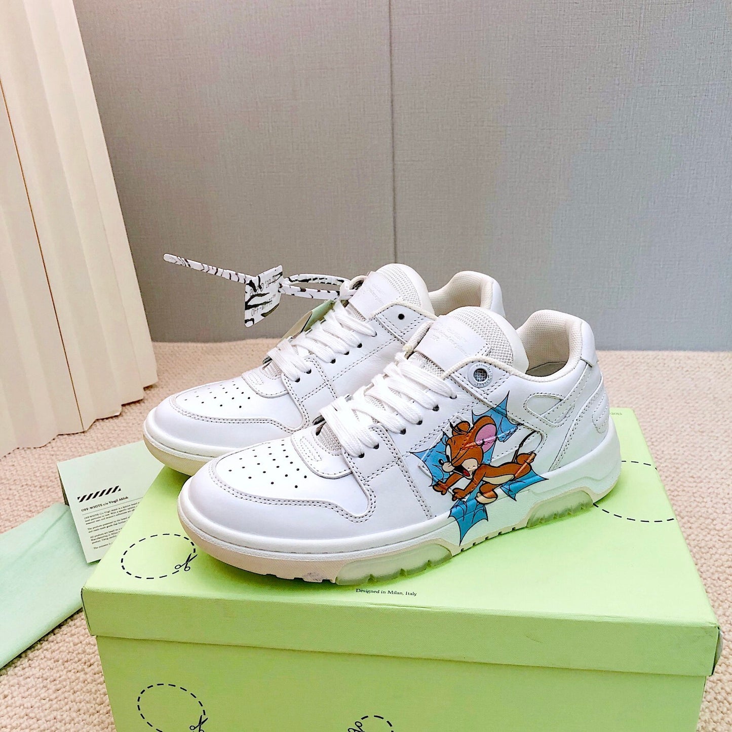 Off-White™ Out Of Office