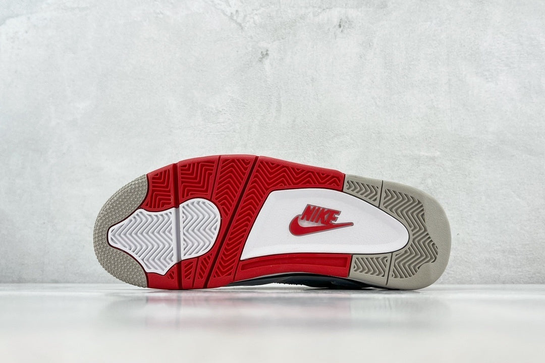 Nike Air Jordan 4 Retro
