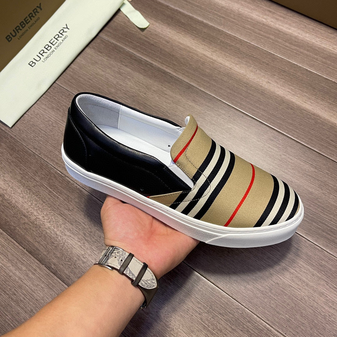 Burberry Icon Slip-On