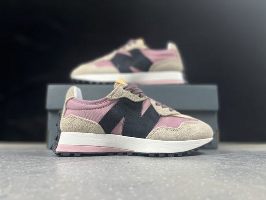 New Balance 327