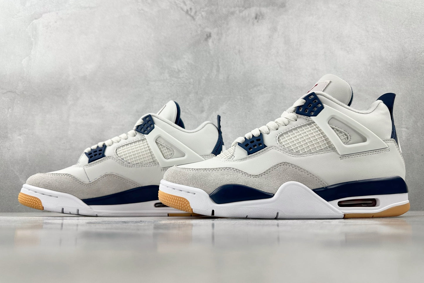 Nike Air Jordan 4 Retro