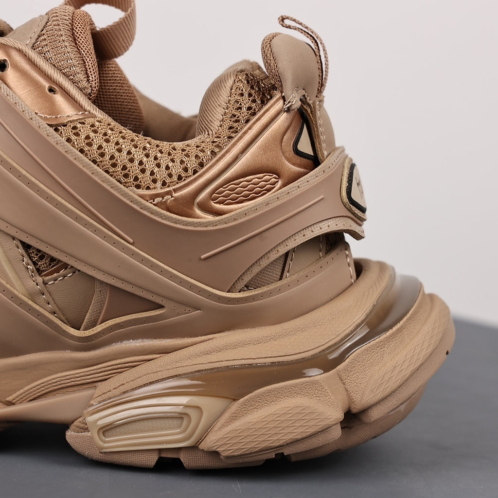 Balenciaga Track