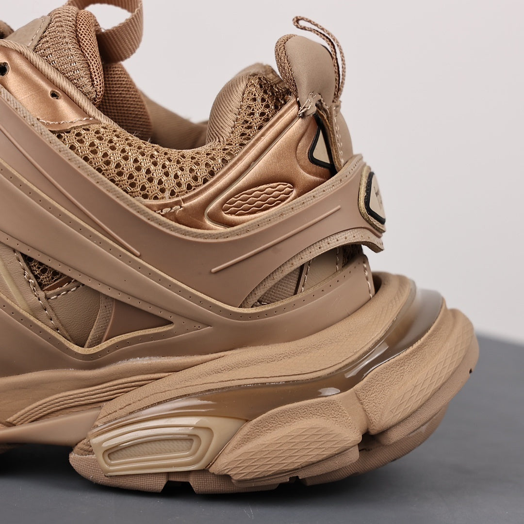 Balenciaga Track