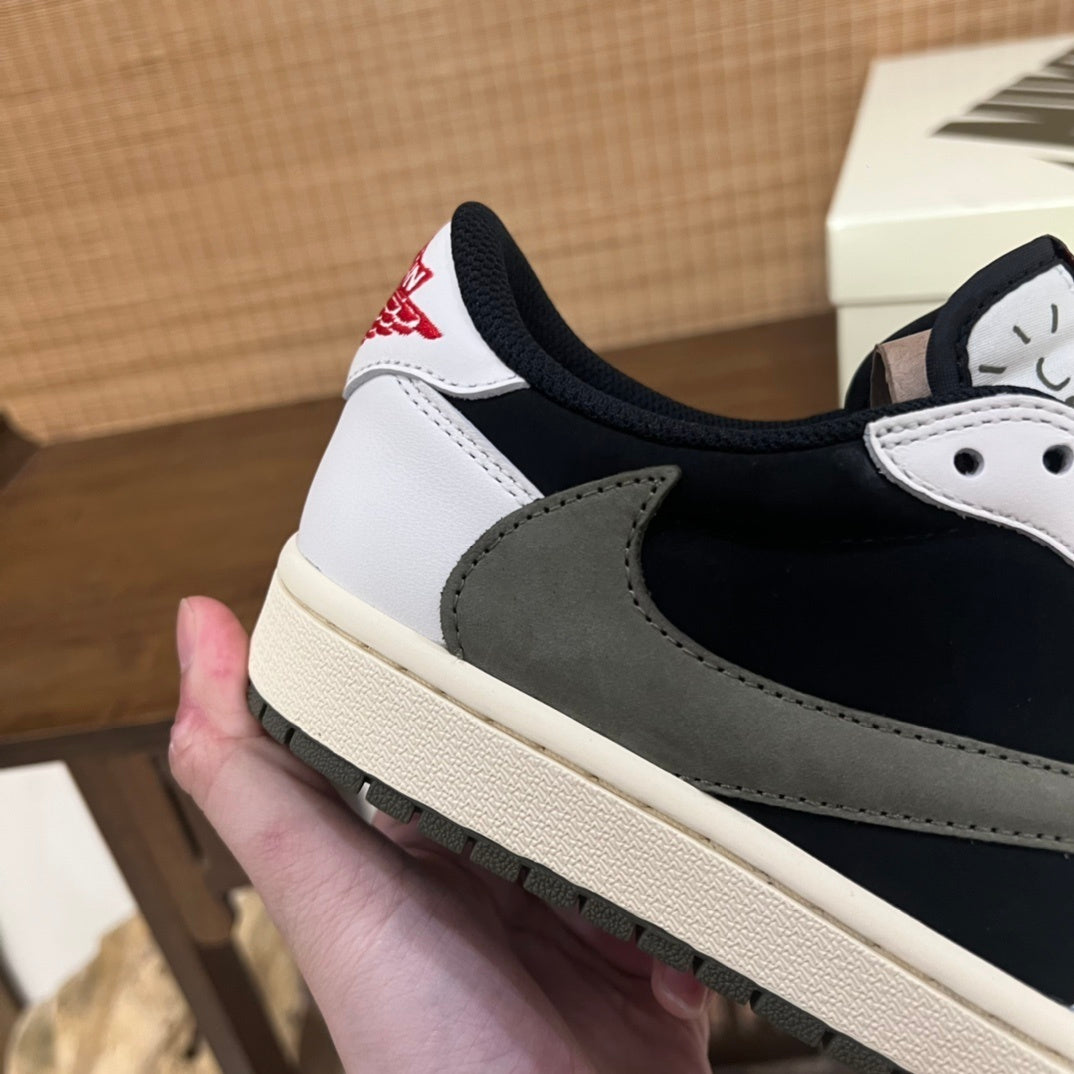 Air Jordan 1 Low OG Travis Scott Olive