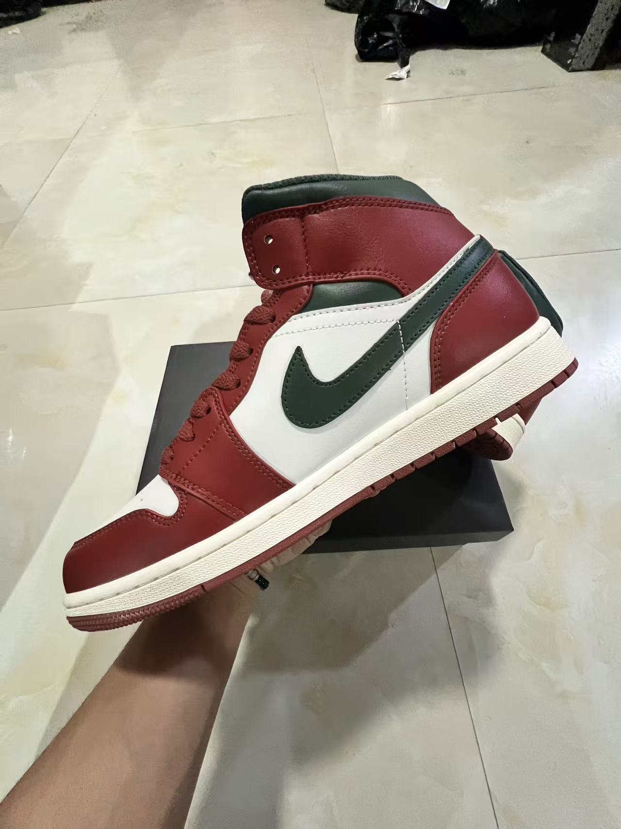 Air Jordan 1