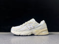 New Balance 740