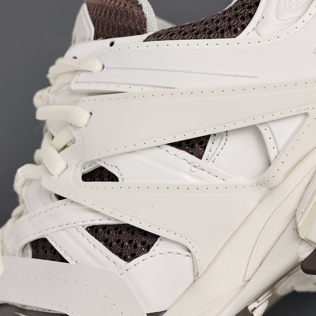 Balenciaga Track