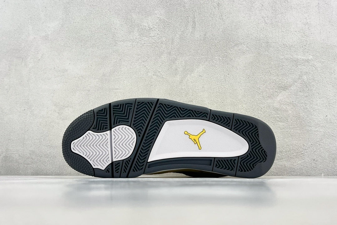 Nike Air Jordan 4 Retro