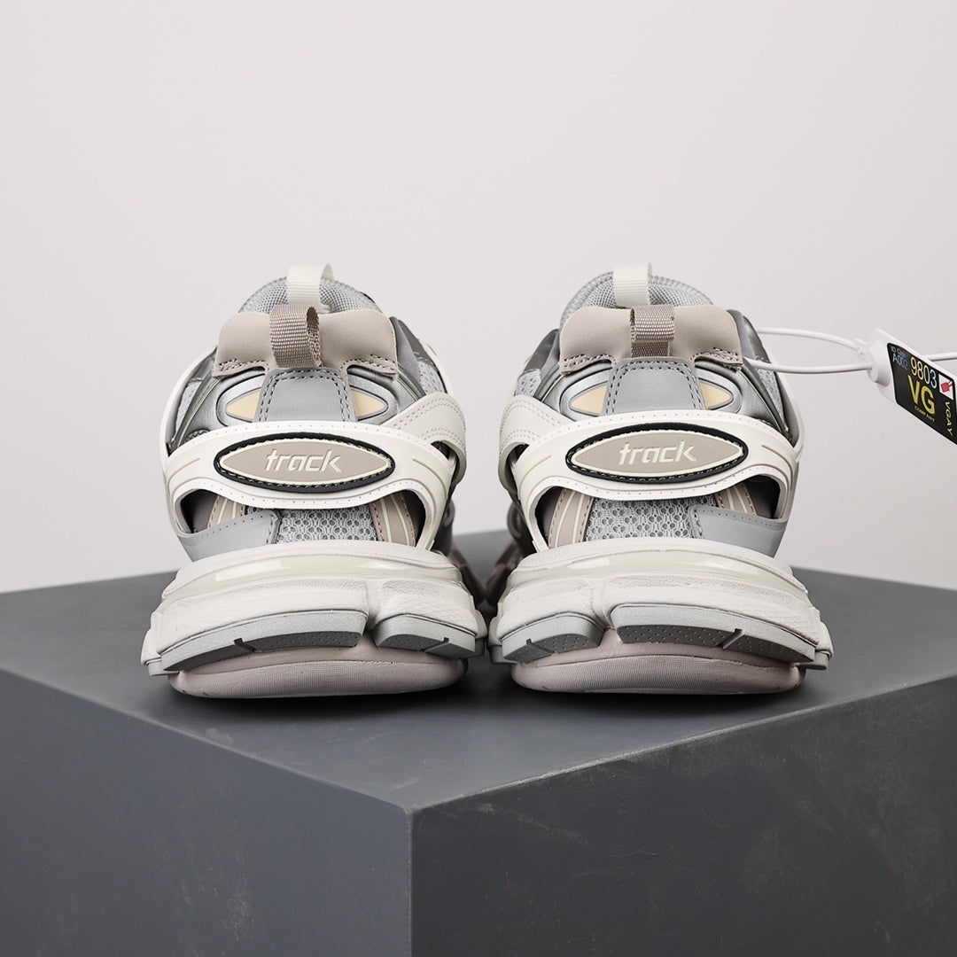 Balenciaga Track