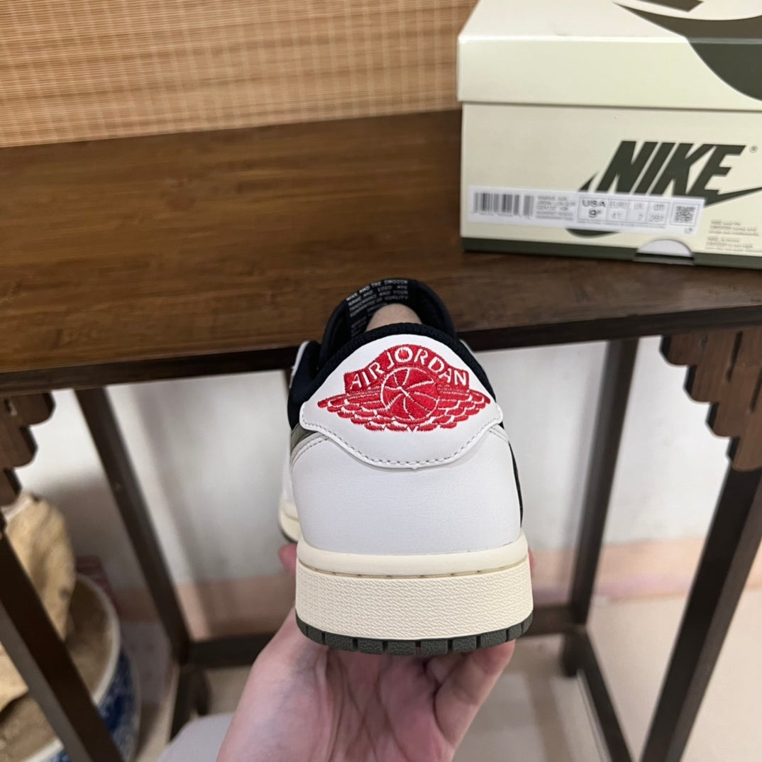 Air Jordan 1 Low OG Travis Scott Olive