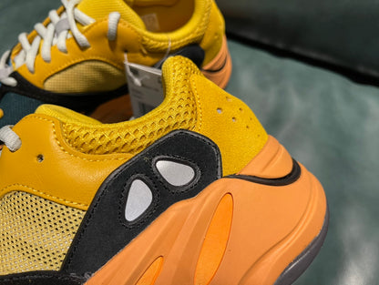 Adidas Solar Flare 700