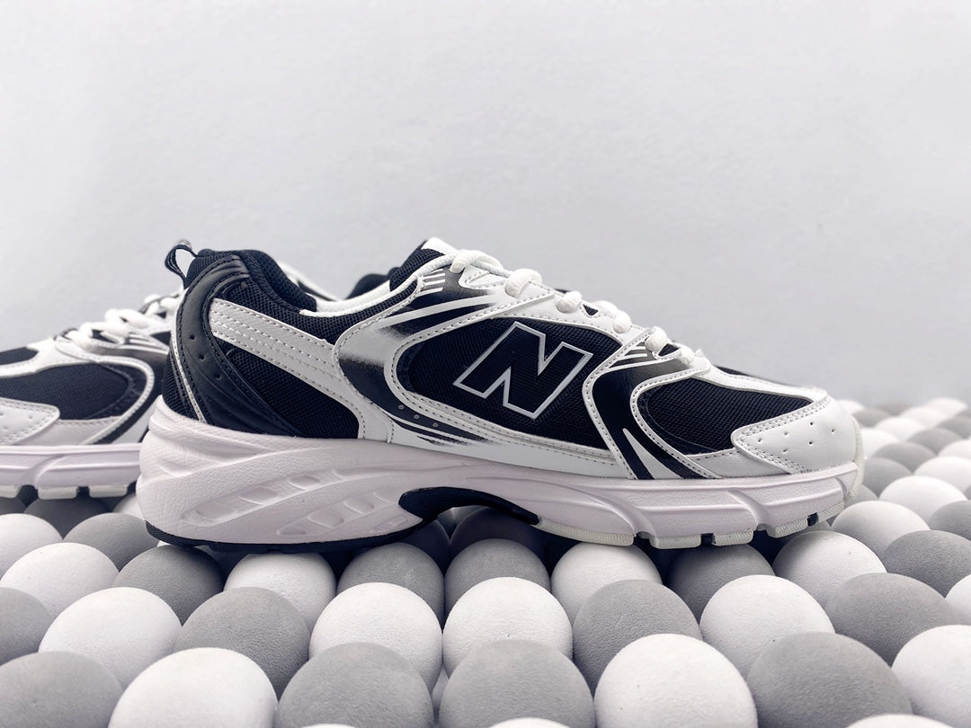 New Balance 530