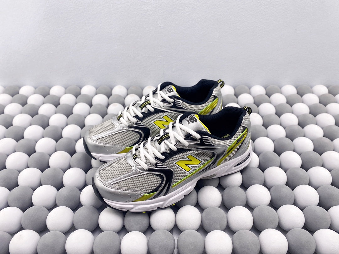 New Balance 530