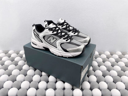 New Balance 530