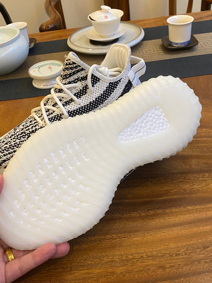 Adidas Zebra Strike 350