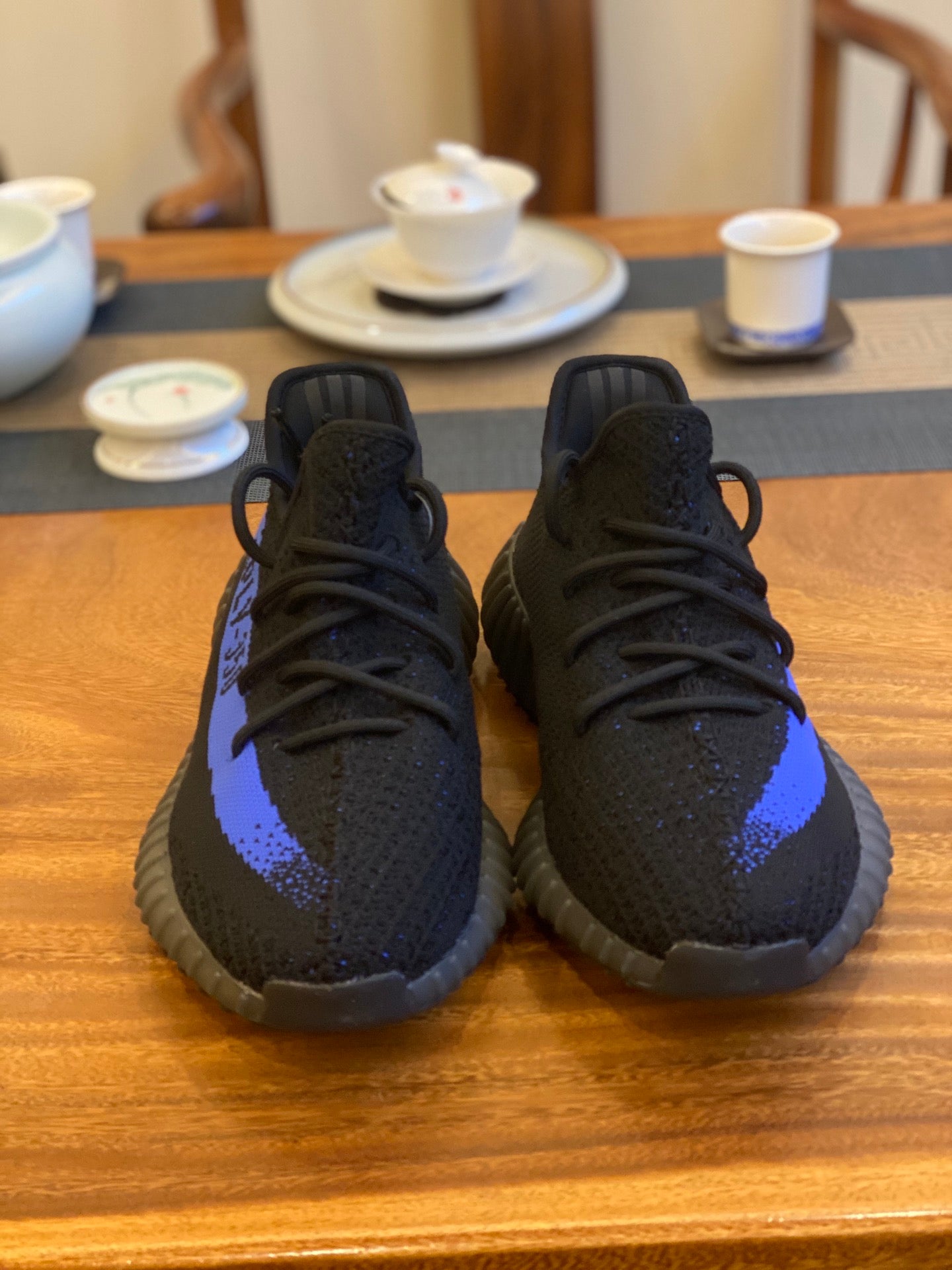 Adidas Dazzle Wave 350