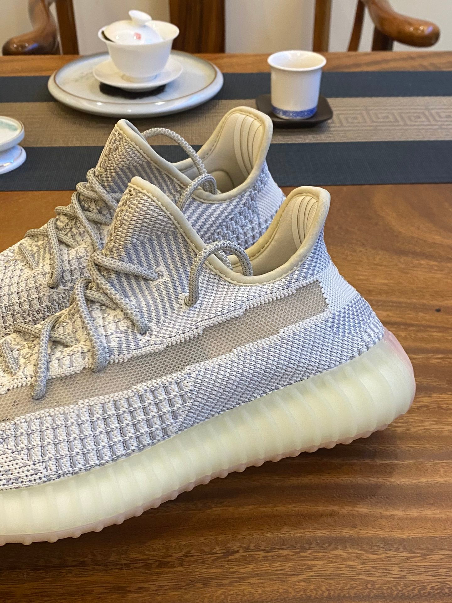 Adidas Yeezy 350 V2 Lundmark