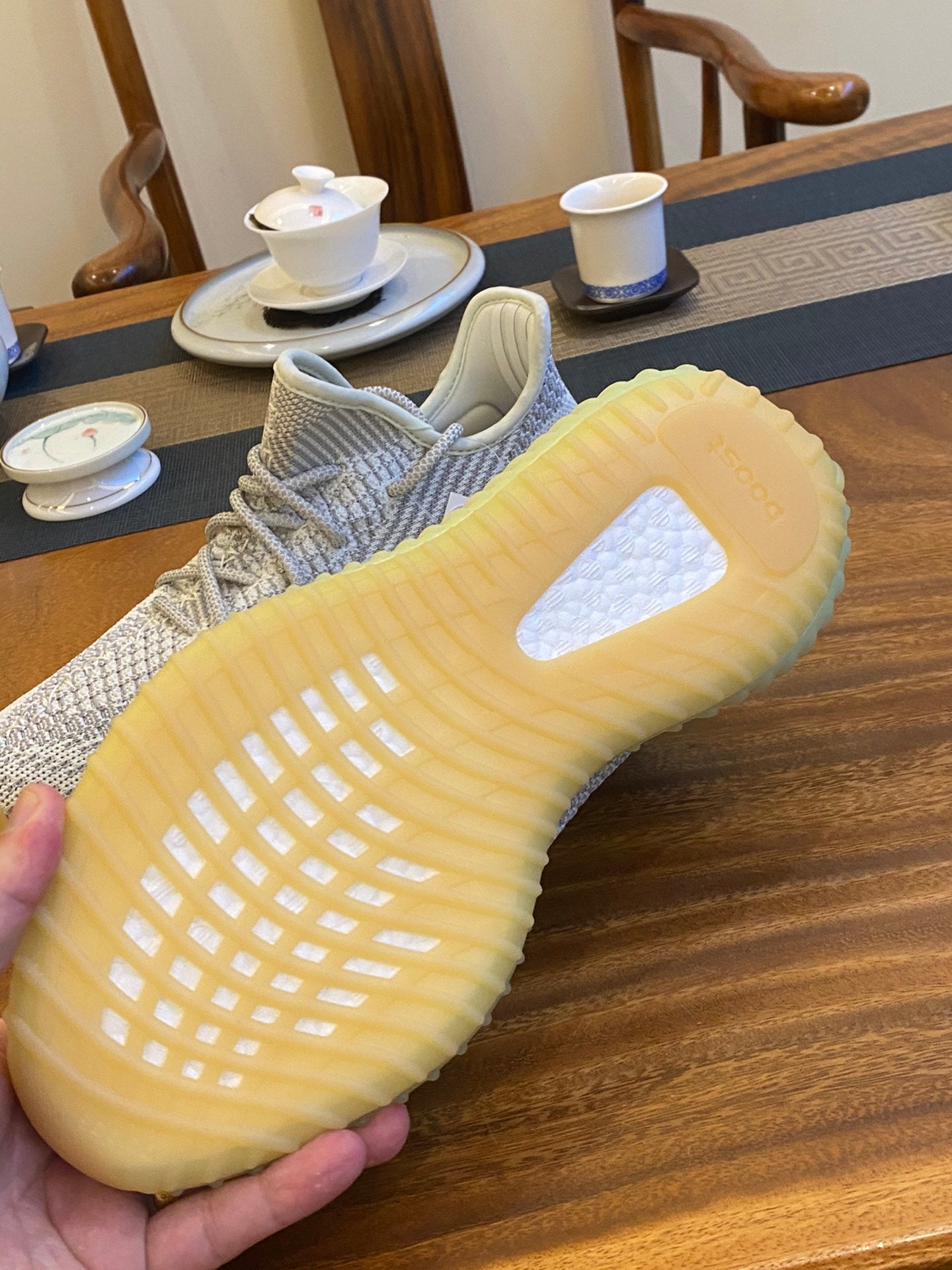 Adidas Yeezy 350 V2 Yeshaya