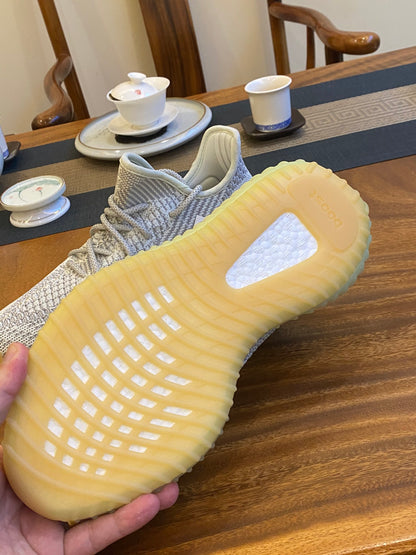 Adidas Yeezy 350 V2 Yeshaya
