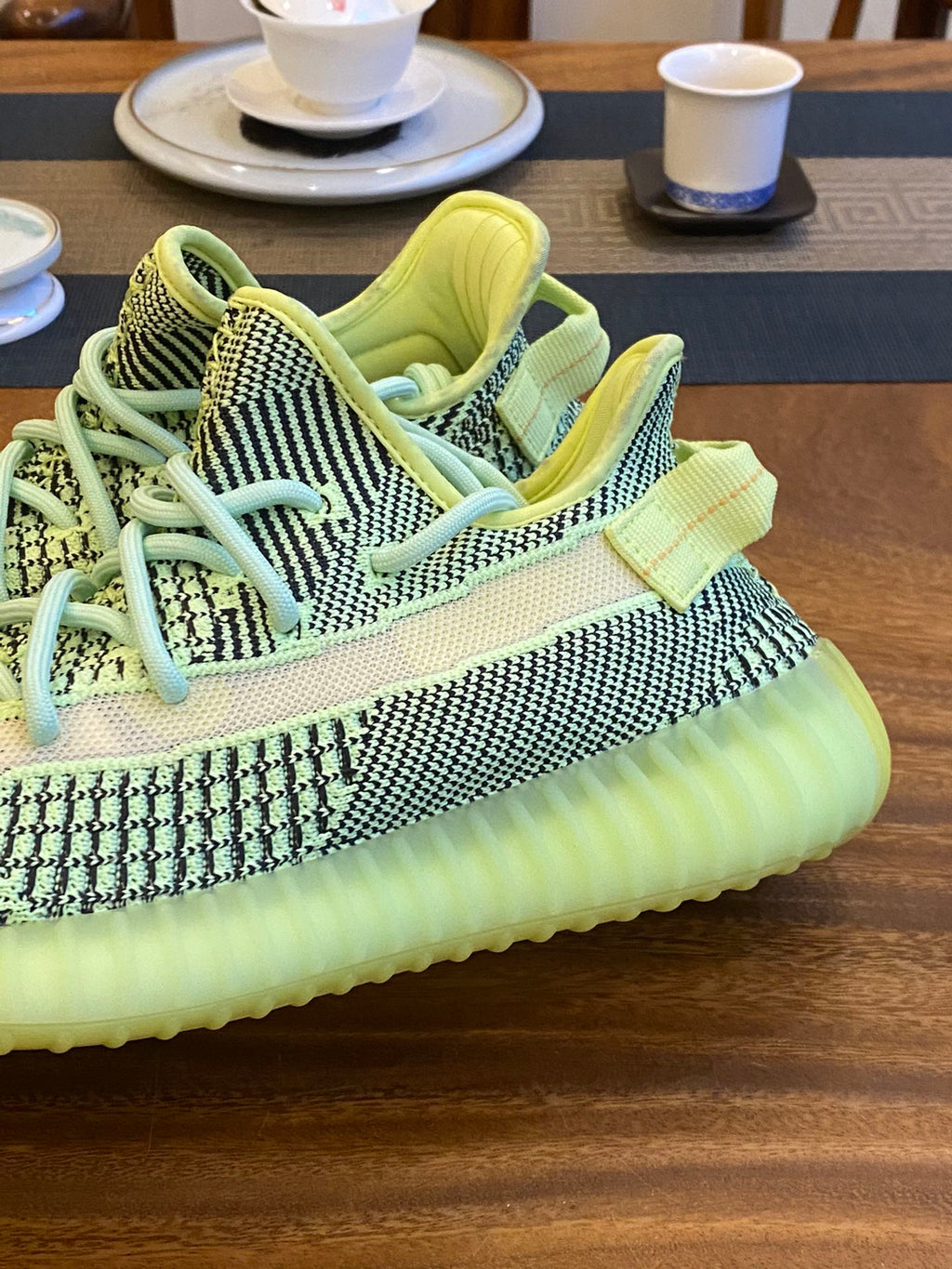 Adidas Yeezy 350 V2 Yeezreel