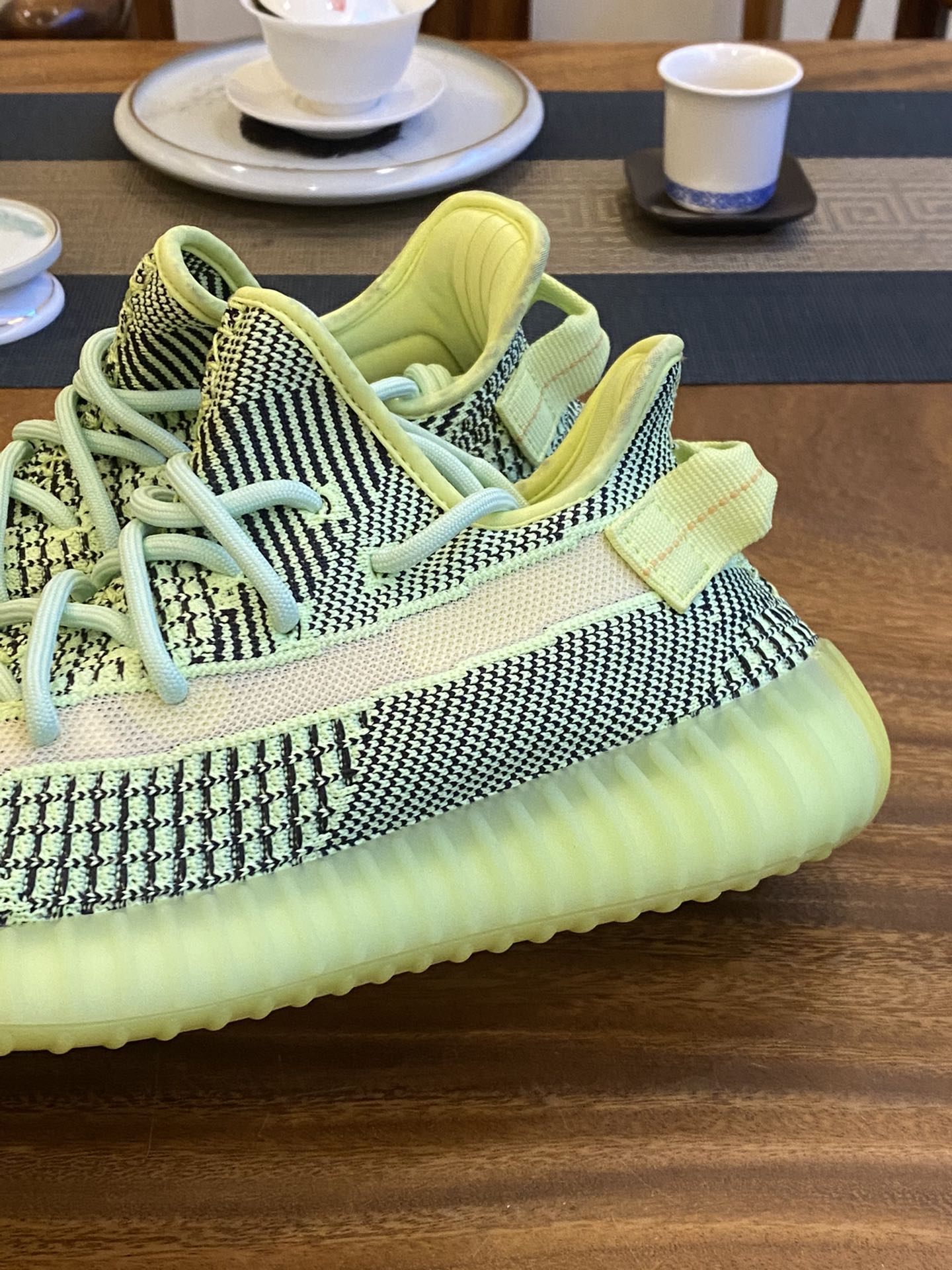 Adidas Yeezy 350 V2 Yeezreel