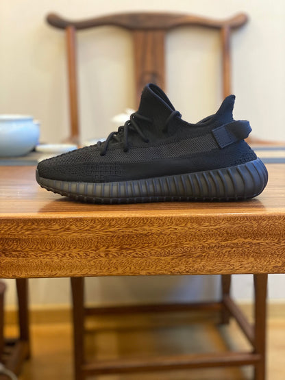 Adidas Yeezy Boost 350 V2 "Onyx"