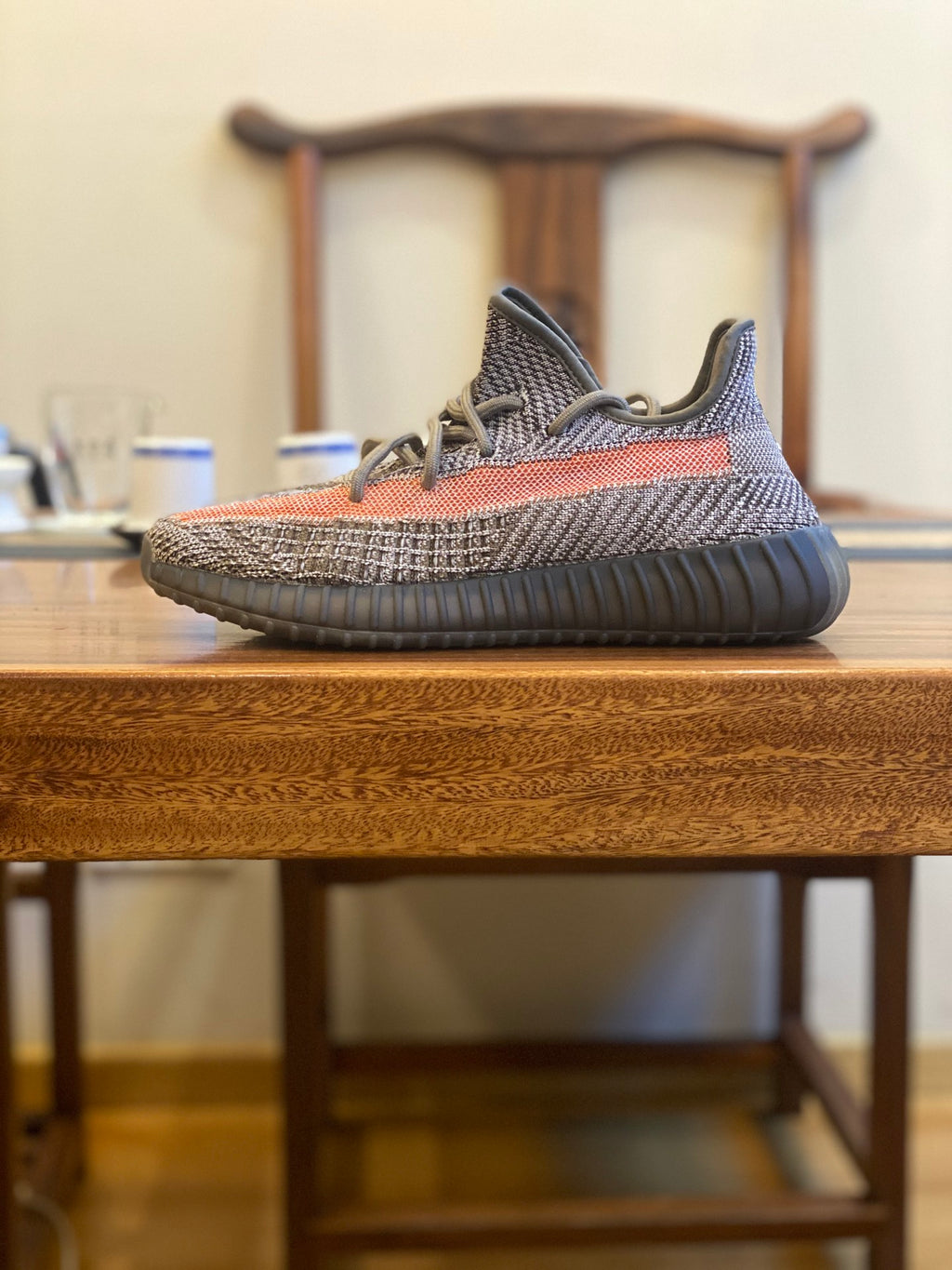 Adidas Ash Veil 350