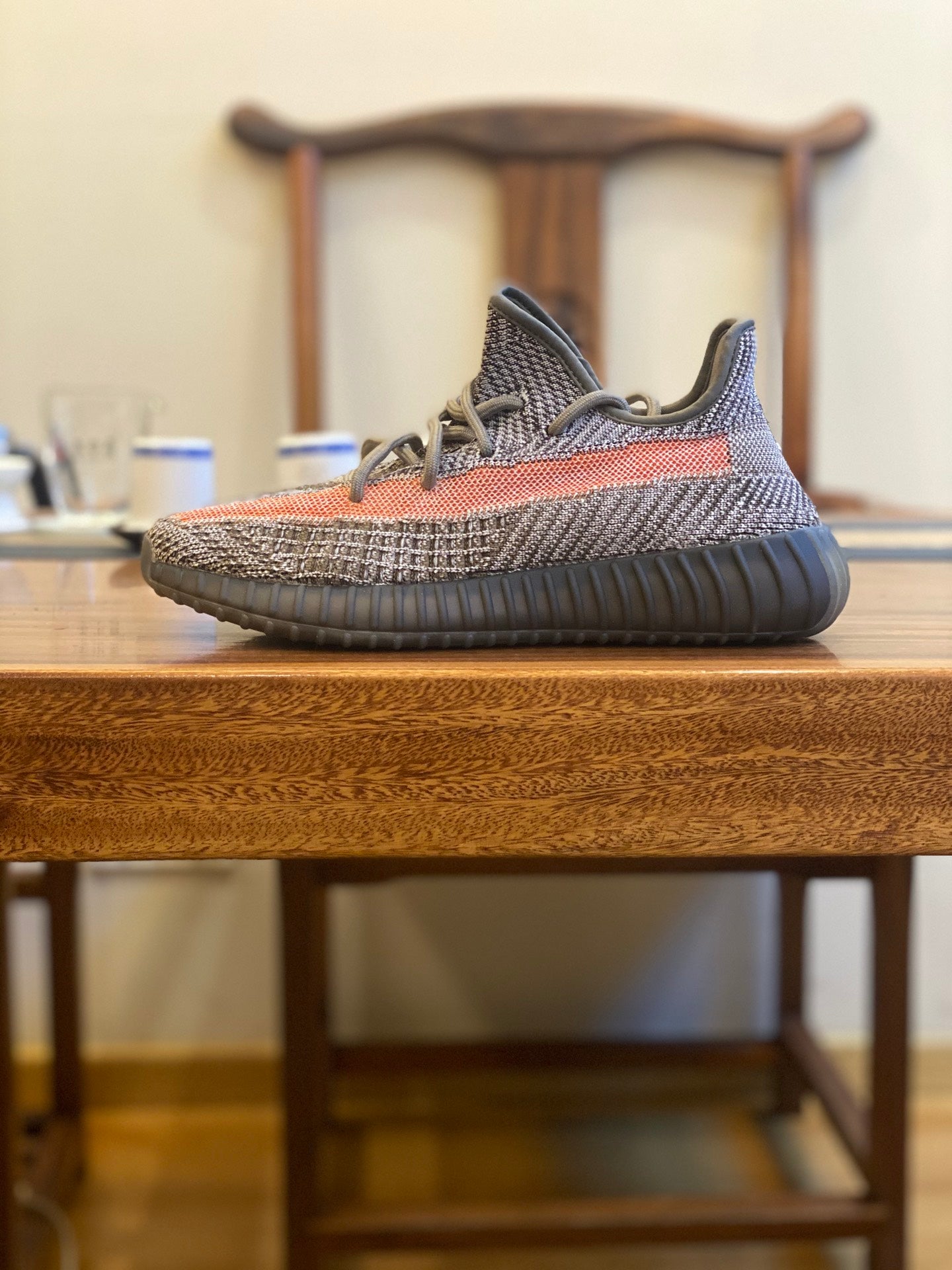 Adidas Ash Veil 350