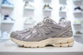 New Balance 1906R