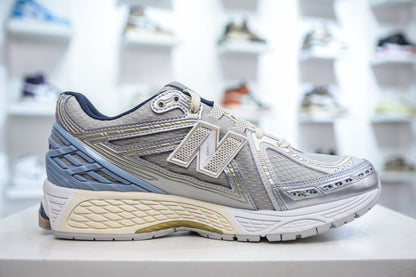 New Balance 1906R