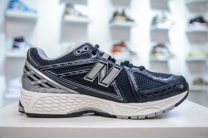 New Balance 1906R