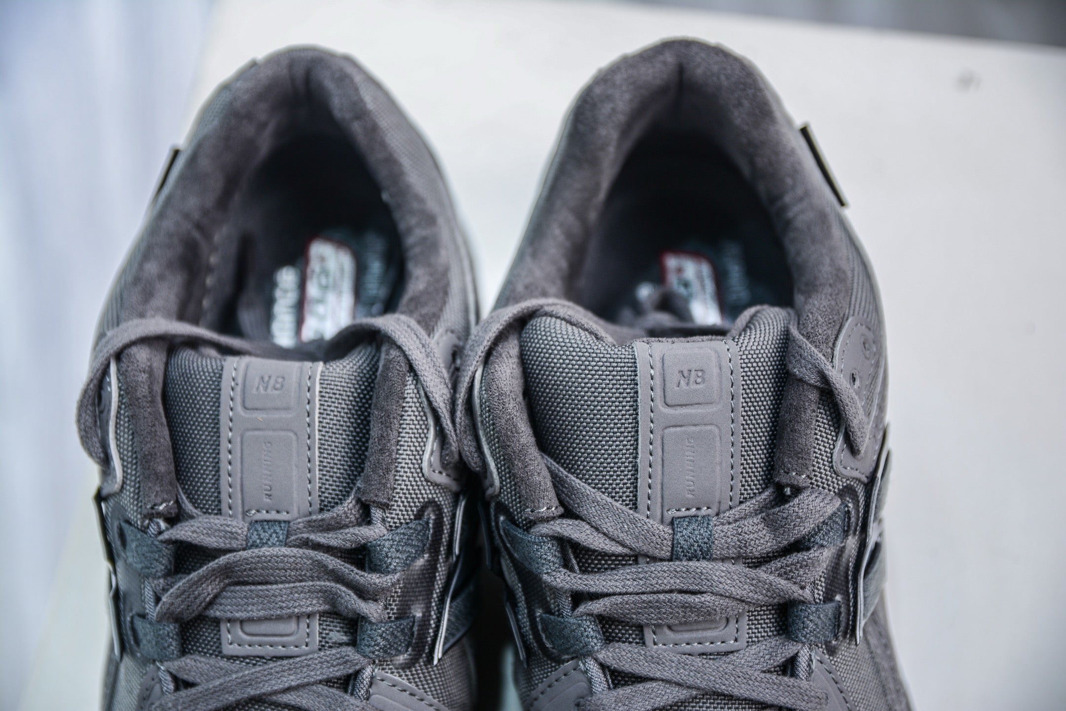 New Balance 1906R