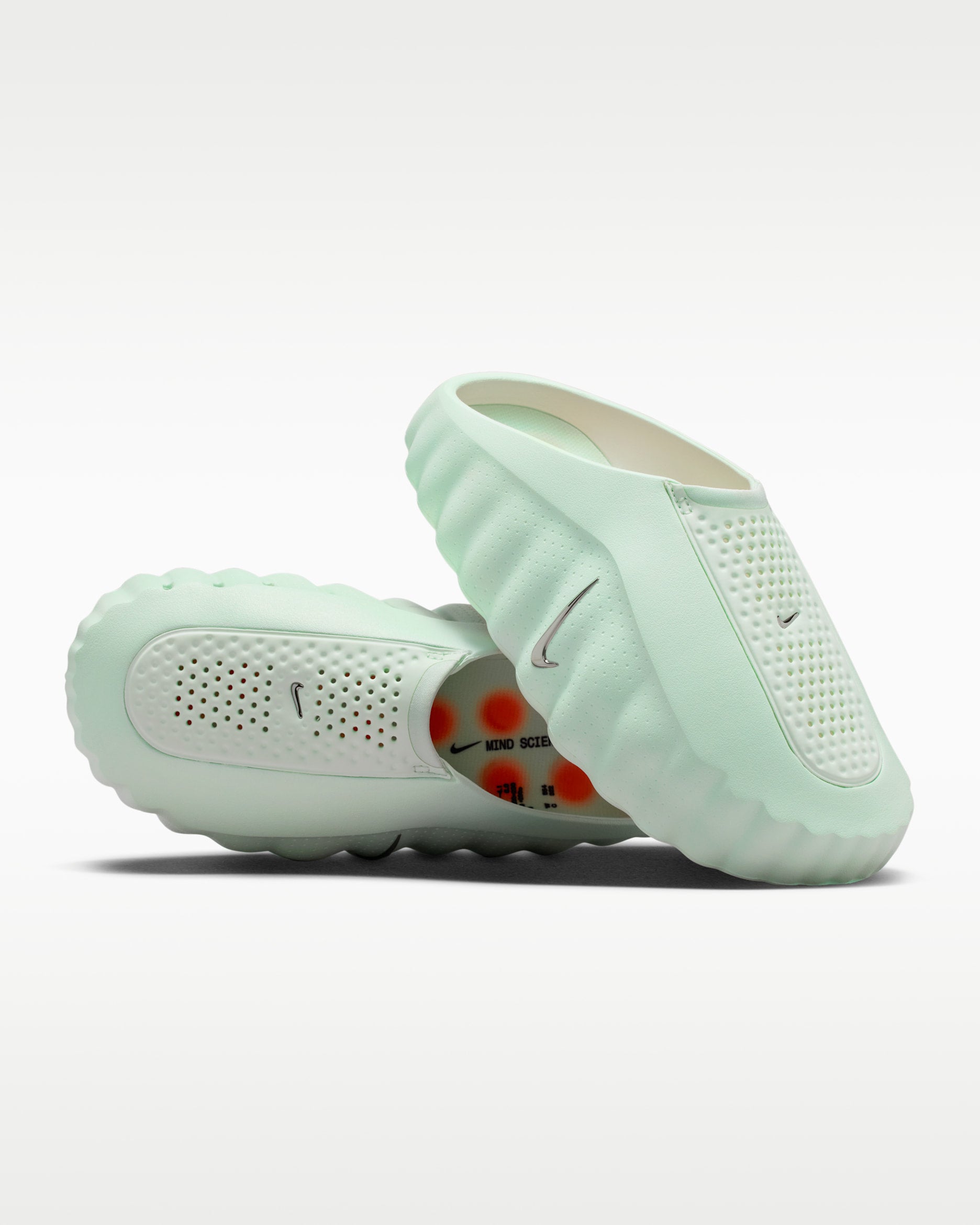 Nike Mind 001 Verde Chiaro