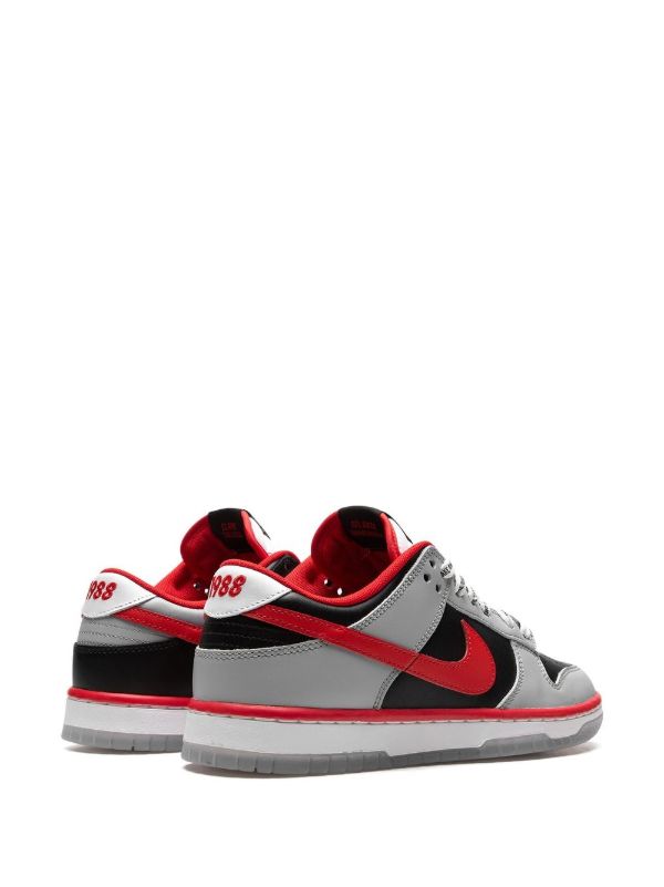 Nike SB Dunk Low Nero Grigio Rosso