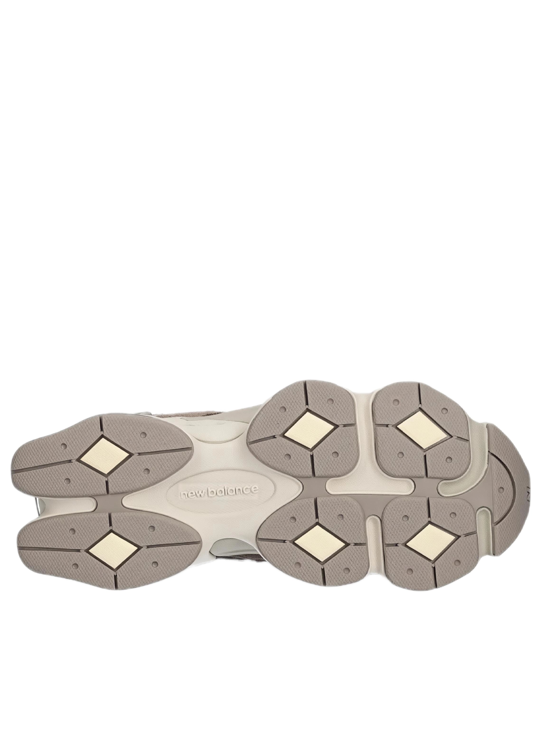 New Balance 9060 Beige