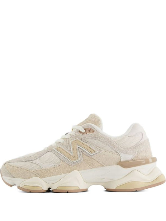 New Balance 9060 Beige chiaro