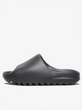 Adidas Yeezy Ciabatte Nero