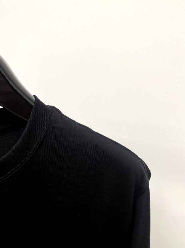 T-shirt Louis Vuitton a Maniche Corte
