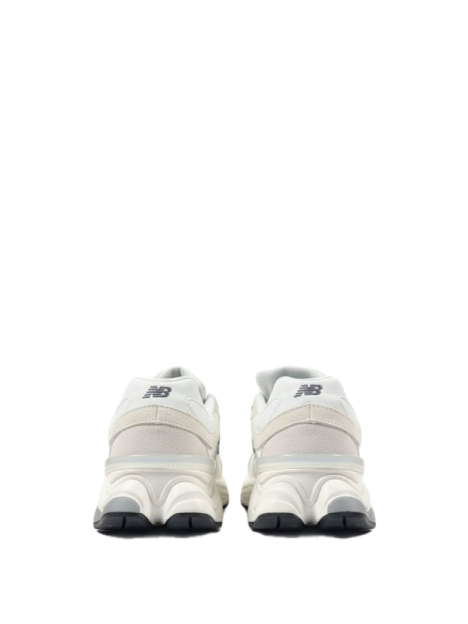 New Balance 9060 Crema
