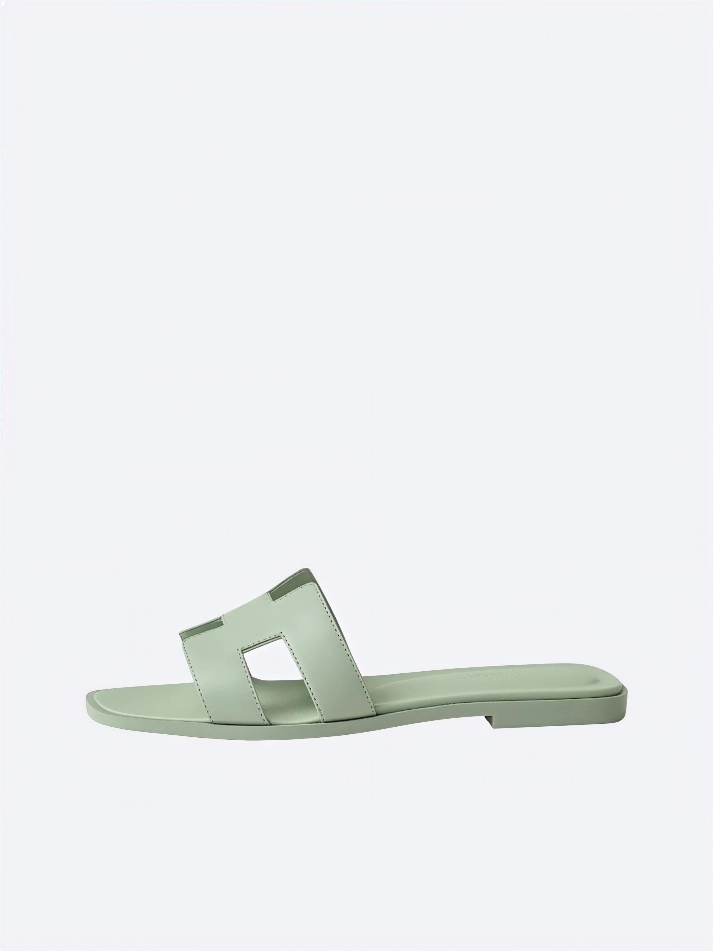 Hermès Oran Sandals Verde Chiaro
