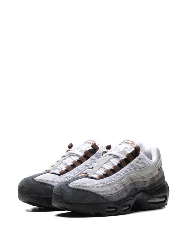 Nike Air Max 95 Grigio Sicuro Marrone