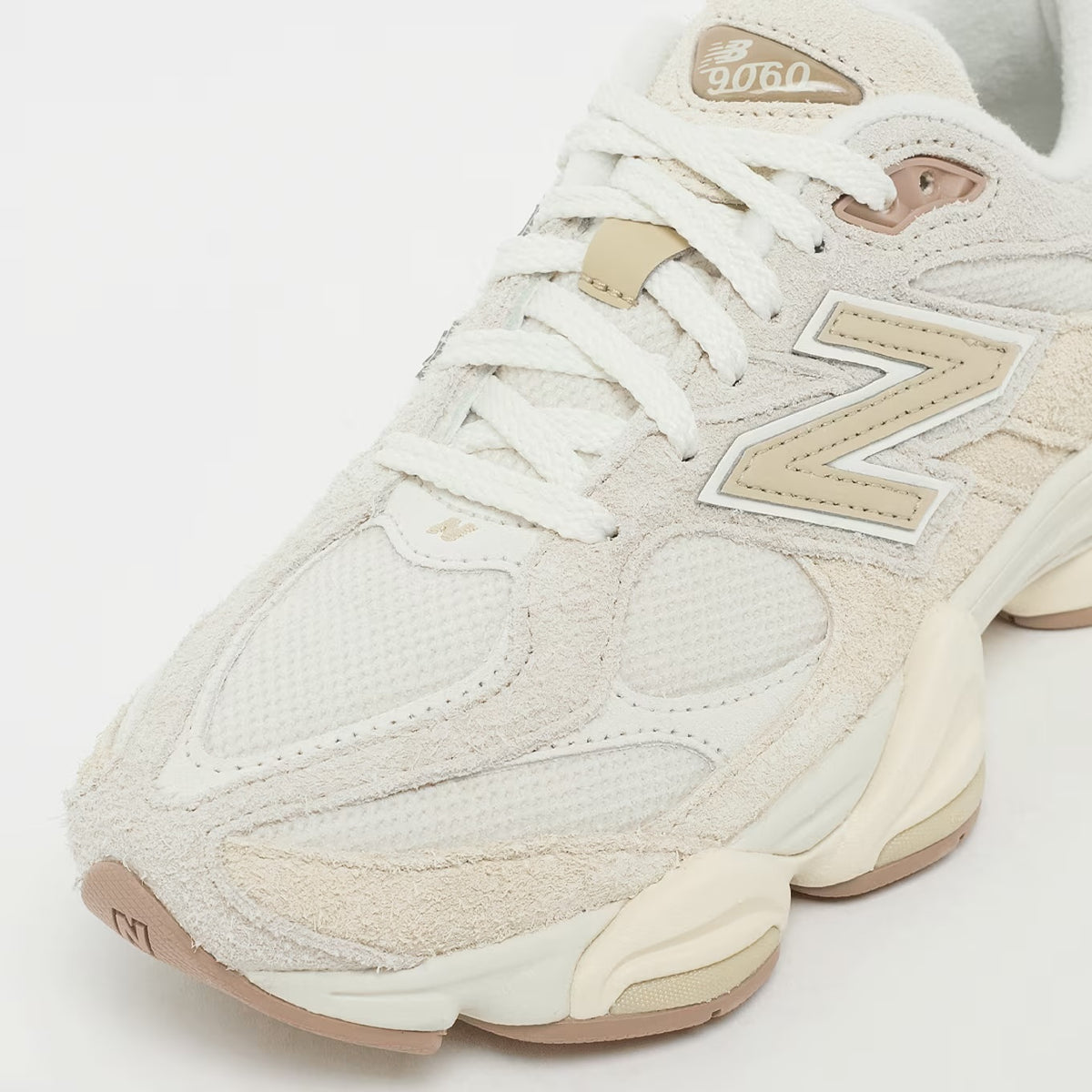 New Balance 9060 Beige chiaro