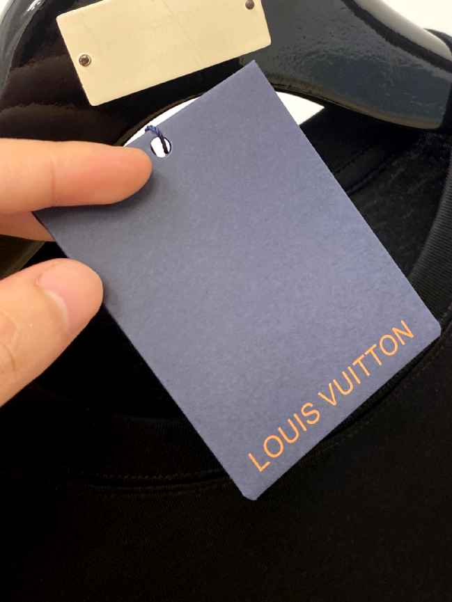 T-shirt Louis Vuitton a Maniche Corte