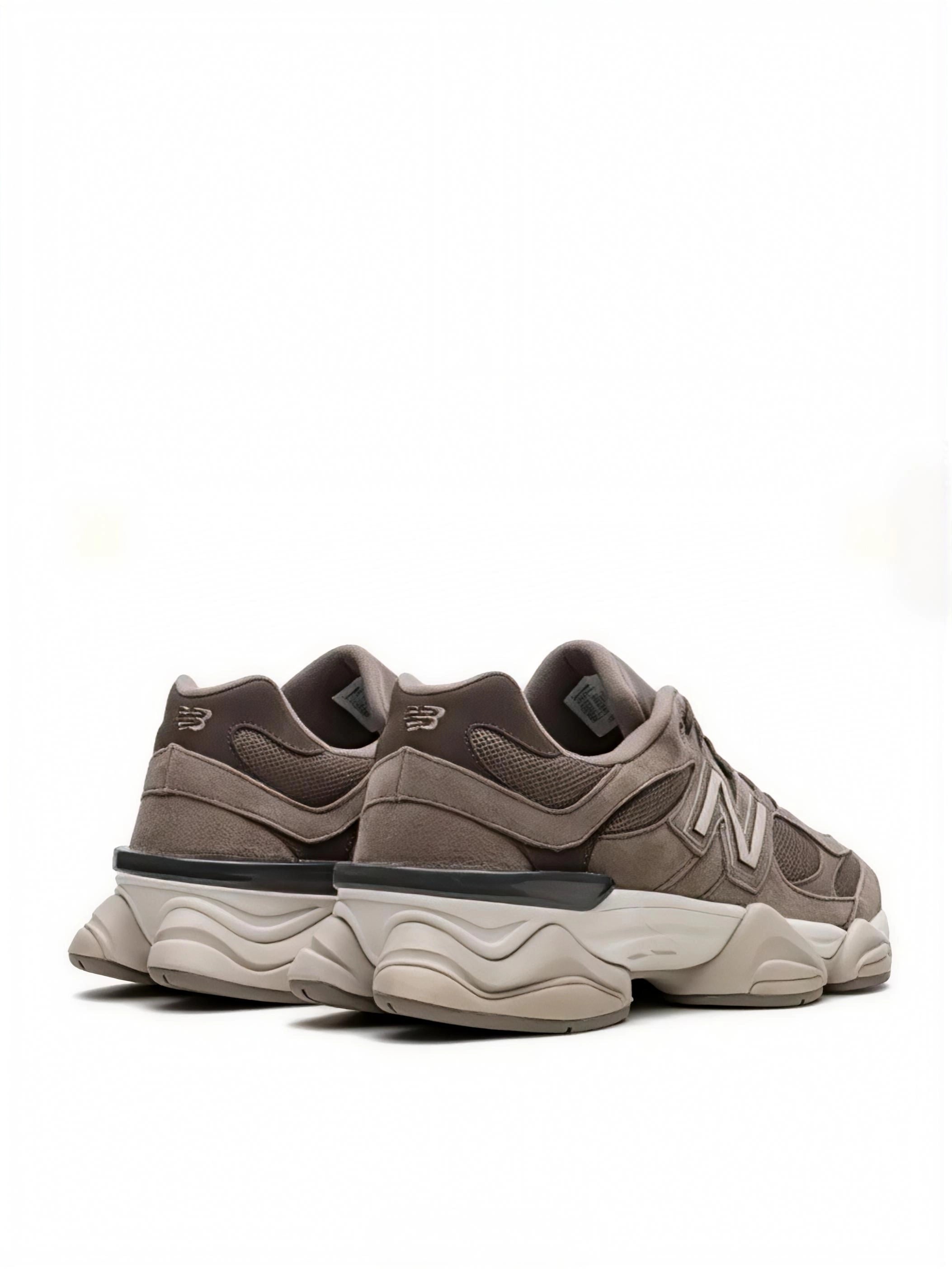 New Balance 9060 Marrone Sicuro